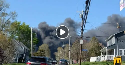 Burnaby Commercial Building Fire Sends Thick Smoke Across City